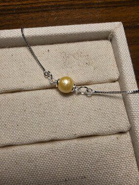 Simple Pearl Bracelet